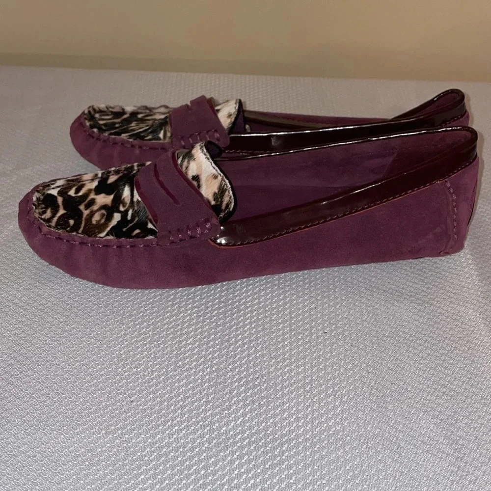 Gentle souls Kenneth Cole women’s loafers 8 slip on flats Mina cheetah purple